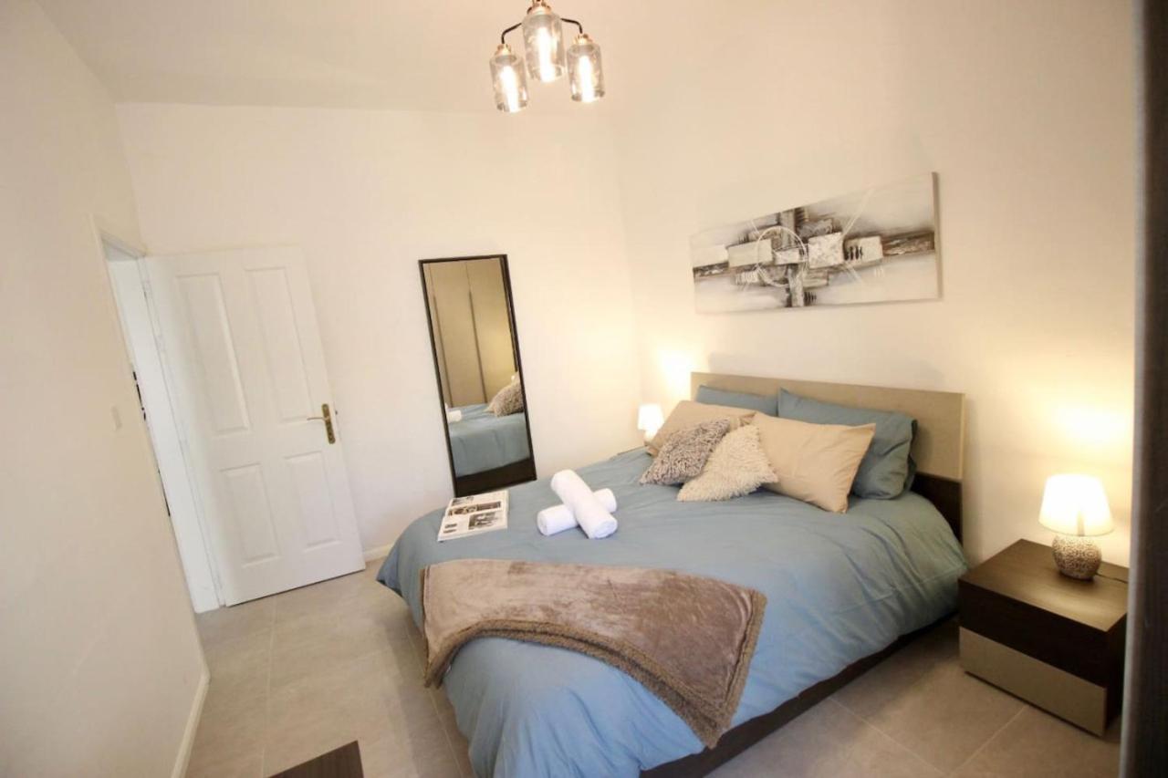 Gzira 3 Bedroom Apartment エクステリア 写真