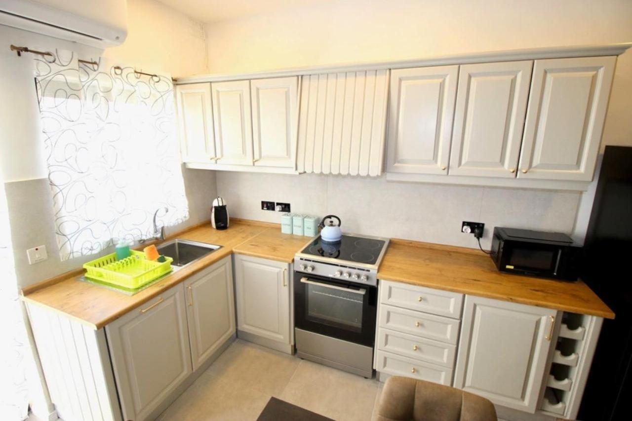 Gzira 3 Bedroom Apartment エクステリア 写真